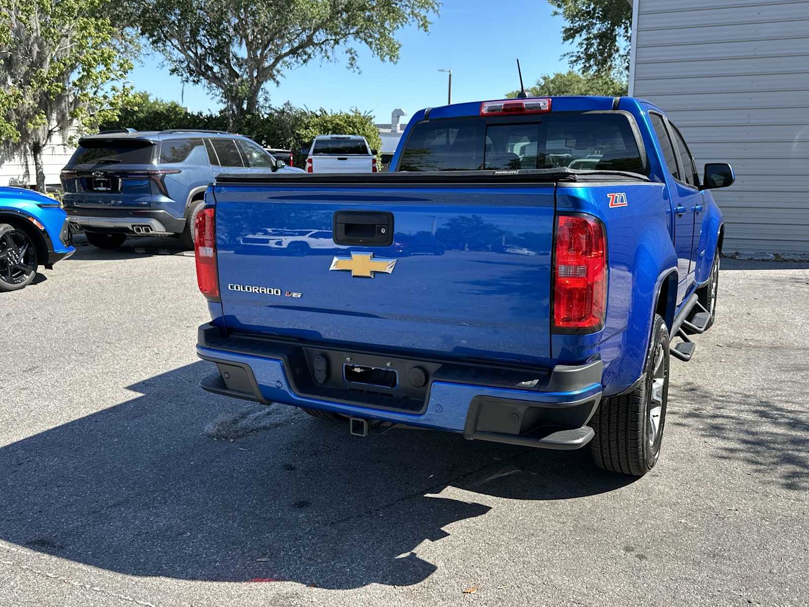 Thumbnail: 2019 Chevrolet Colorado - 6