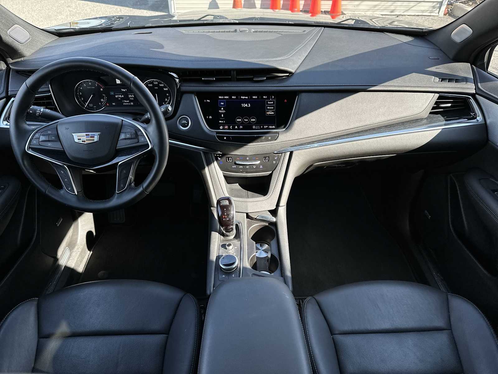 Thumbnail: 2025 Cadillac XT5 - 14