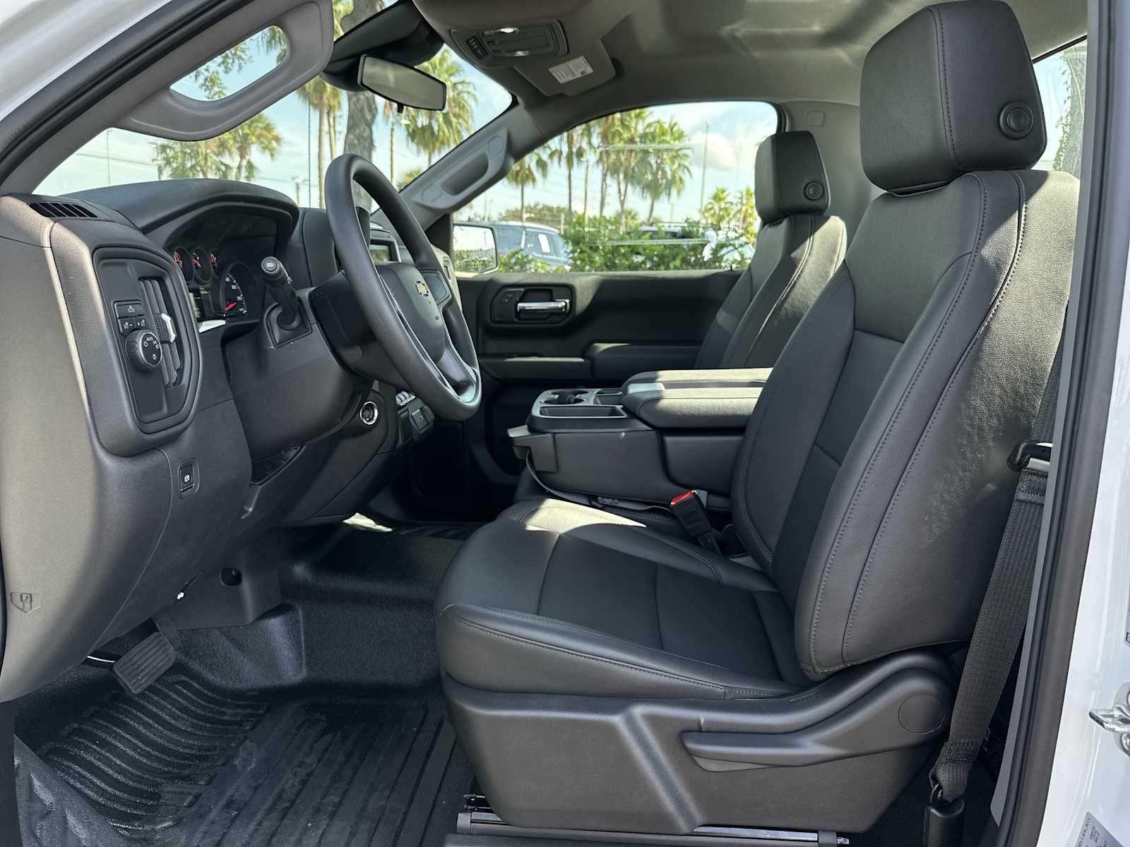 Thumbnail: 2025 Chevrolet Silverado 1500 - 15