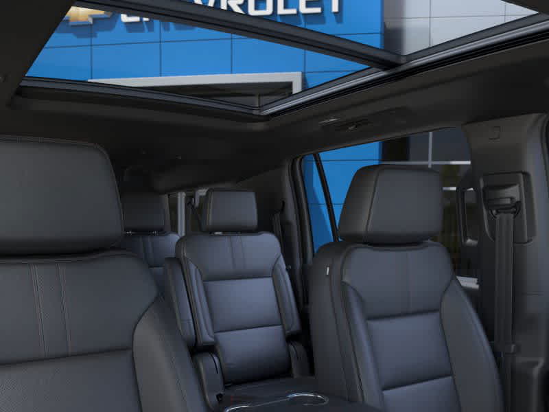 Thumbnail: 2025 Chevrolet Suburban - 24