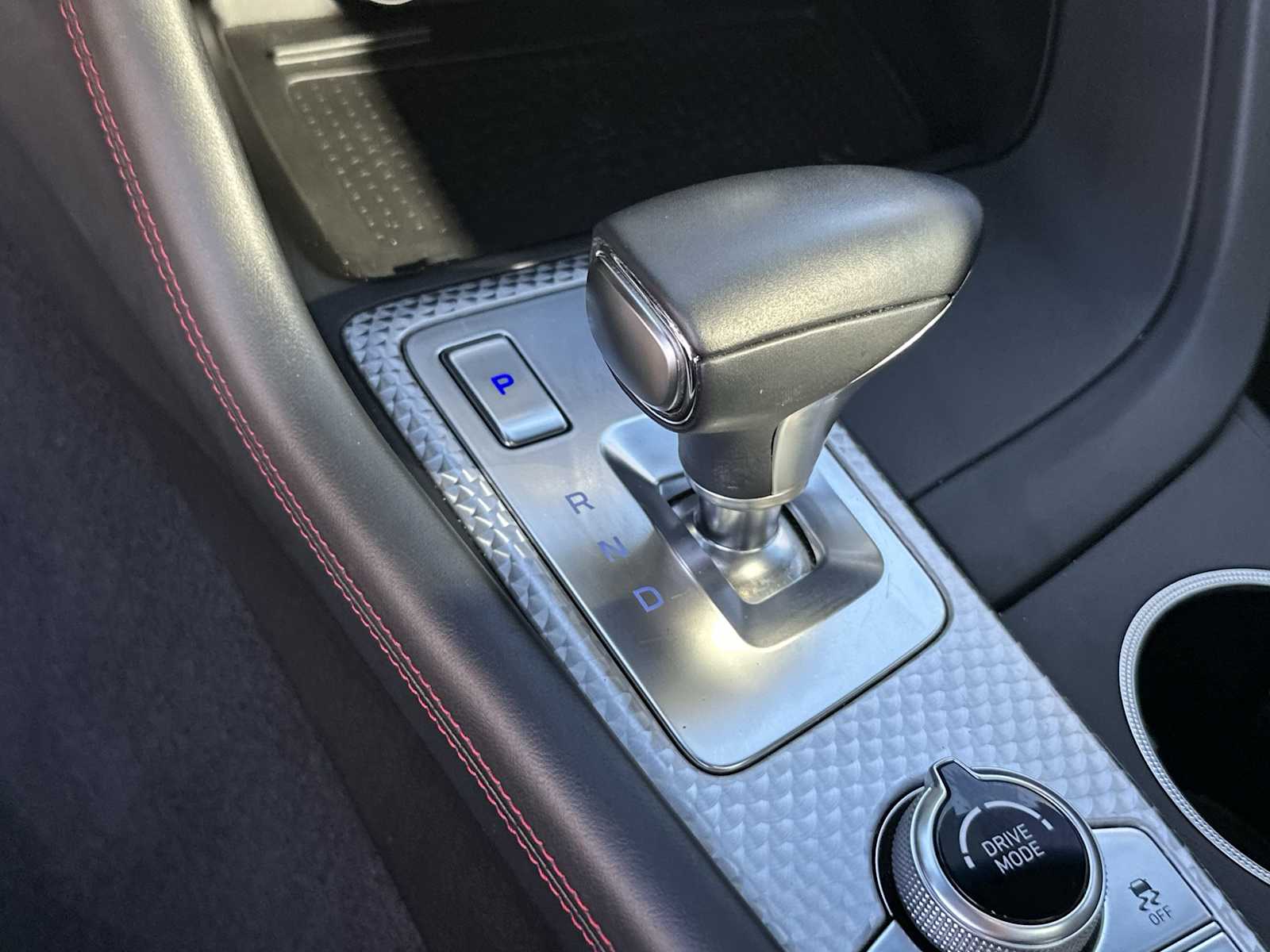 Thumbnail: 2023 Genesis G70 - 24