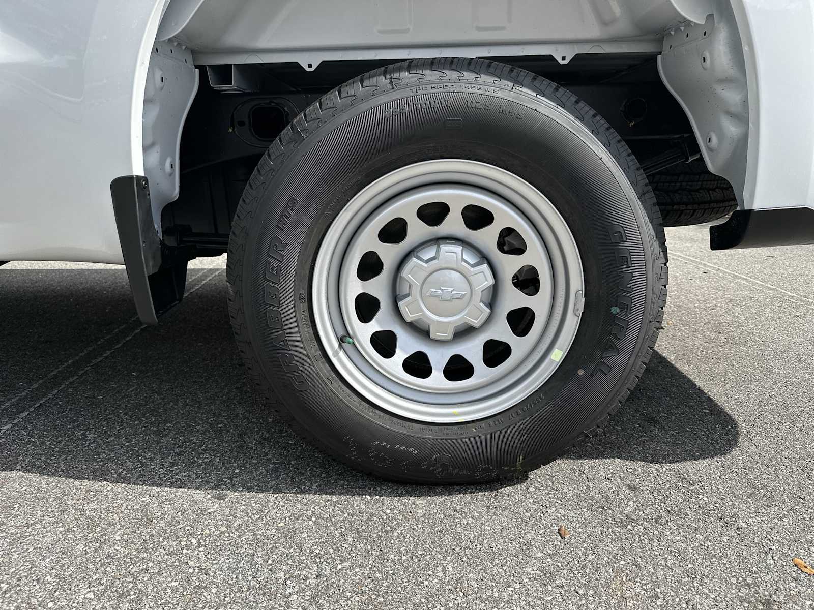 Thumbnail: 2026 Chevrolet Silverado 1500 - 12