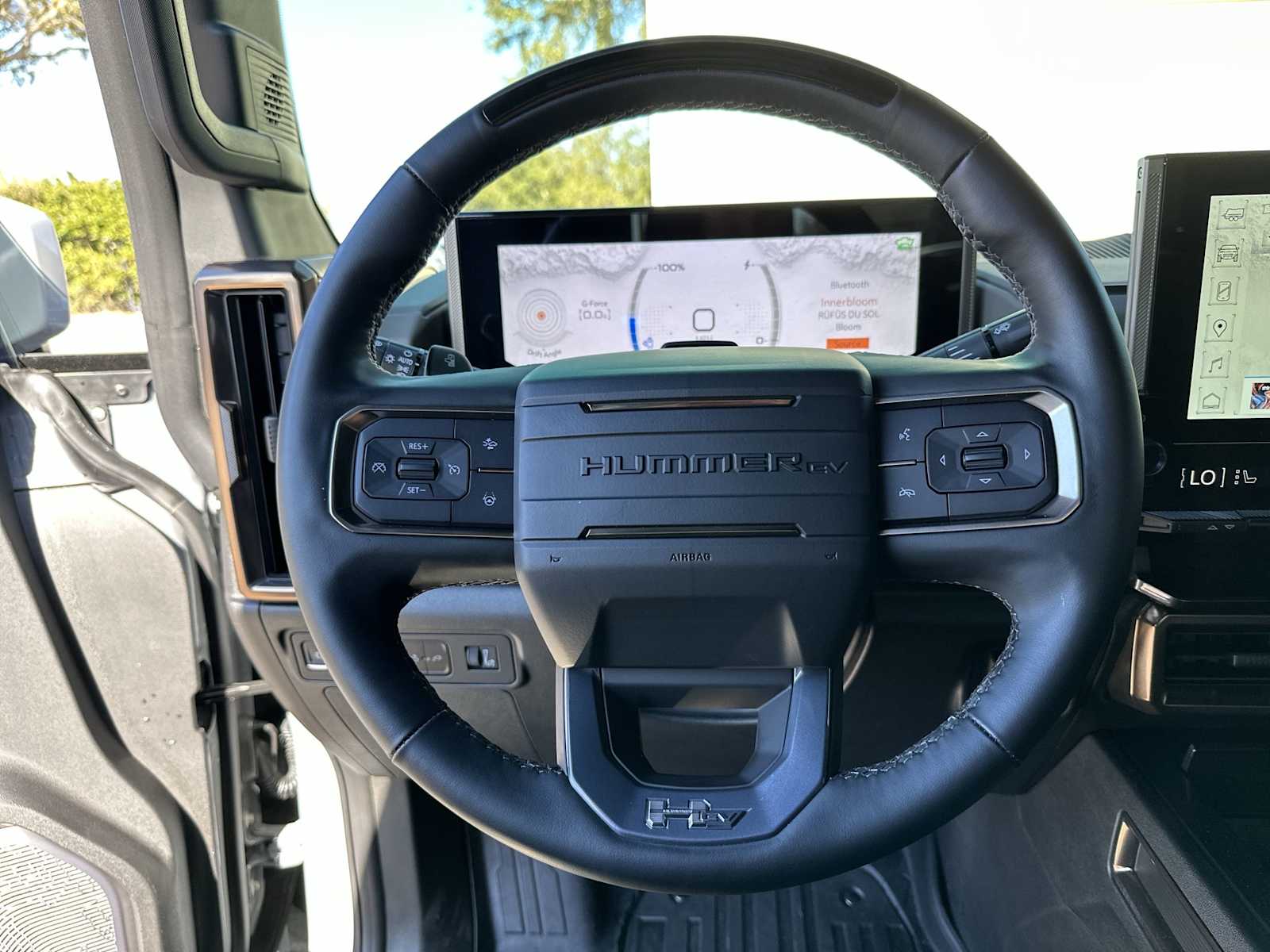 Thumbnail: 2025 GMC Hummer EV - 20