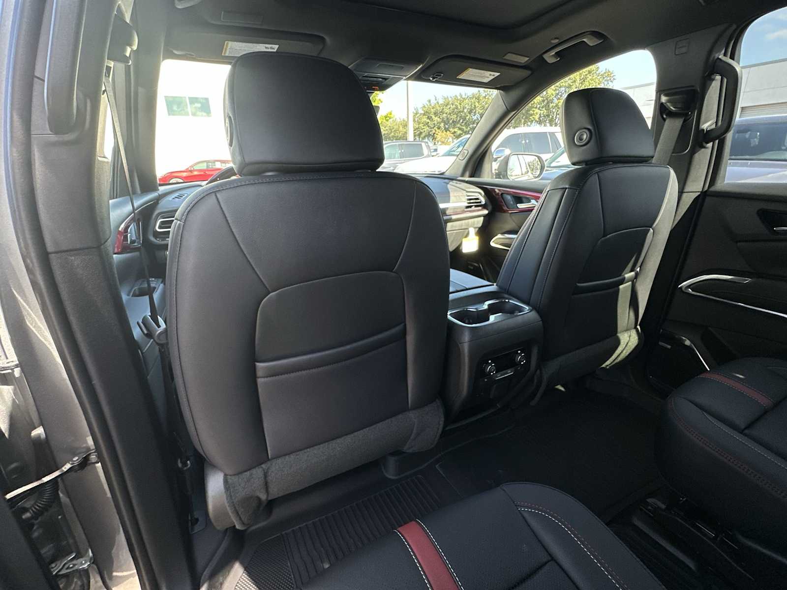 Thumbnail: 2026 Chevrolet Traverse - 16