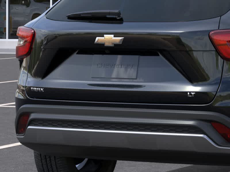 Thumbnail: 2026 Chevrolet Trax - 14