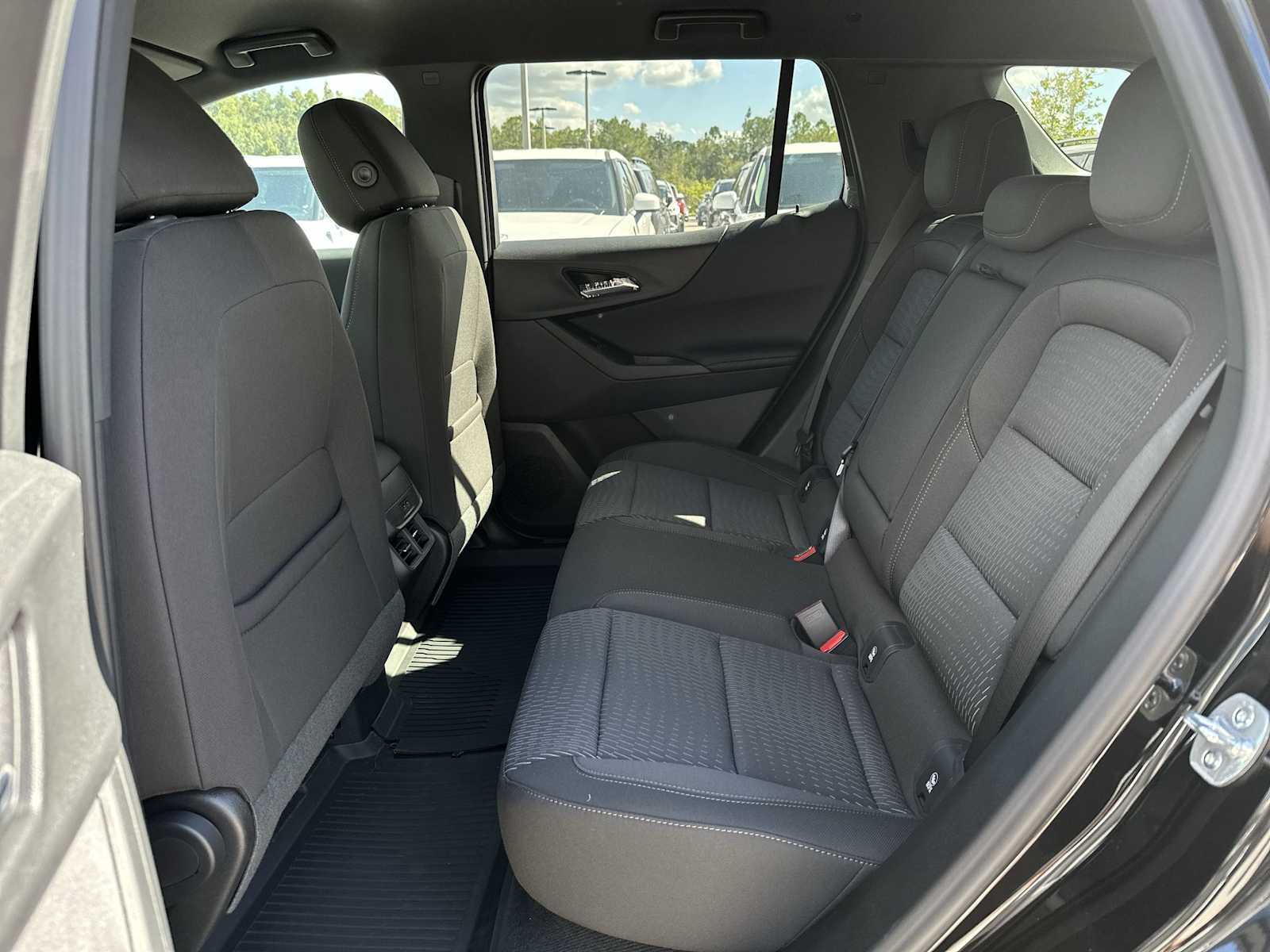 Thumbnail: 2026 Chevrolet Equinox - 17