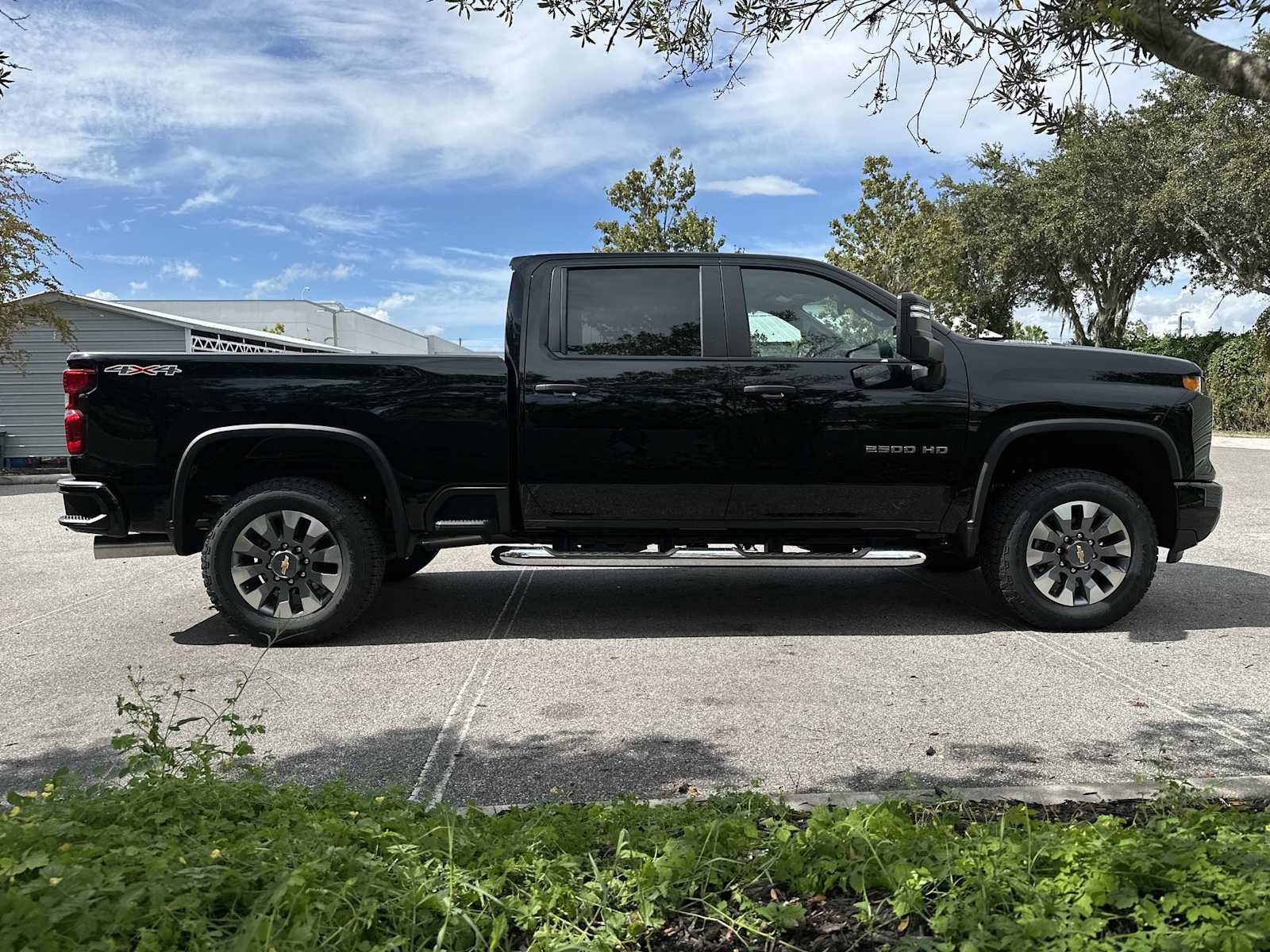 Thumbnail: 2025 Chevrolet Silverado 2500 - 7