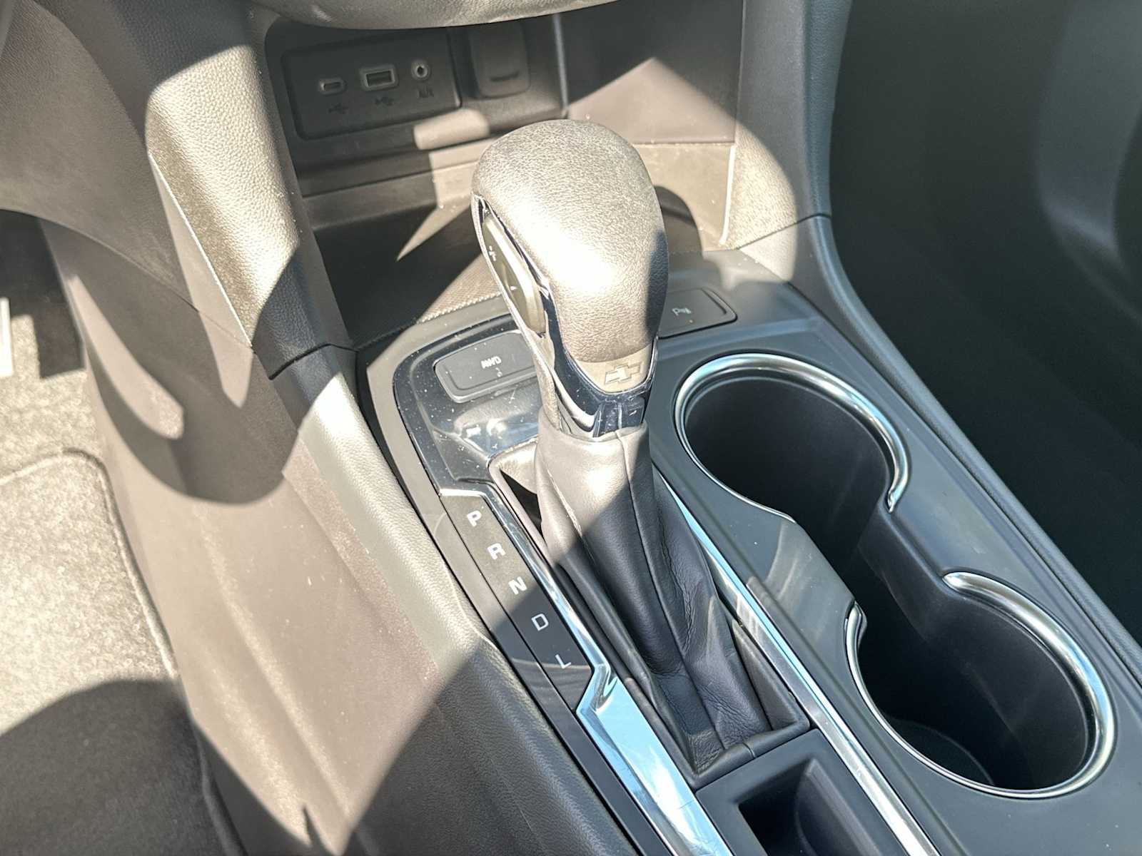 Thumbnail: 2024 Chevrolet Equinox - 23