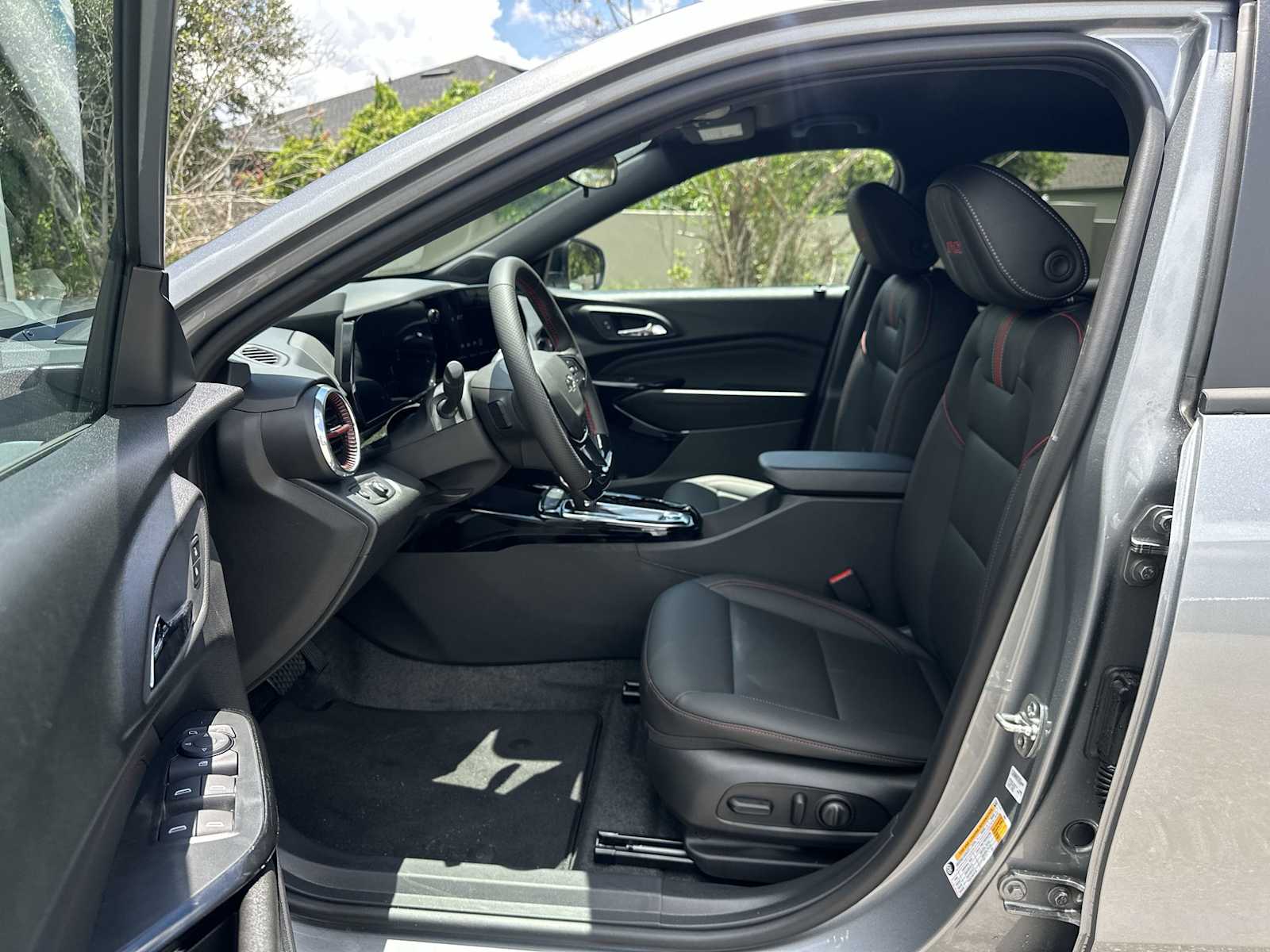 Thumbnail: 2026 Chevrolet Trax - 2