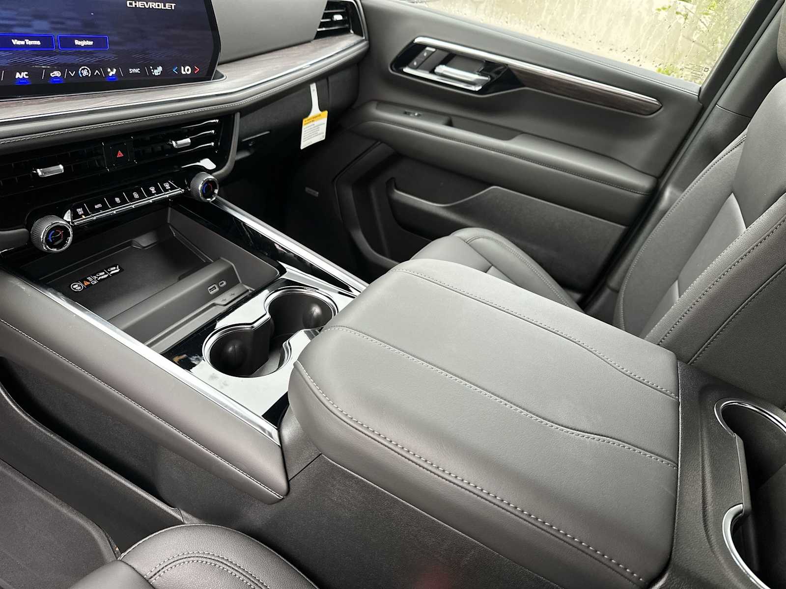 Thumbnail: 2026 Chevrolet Tahoe - 21