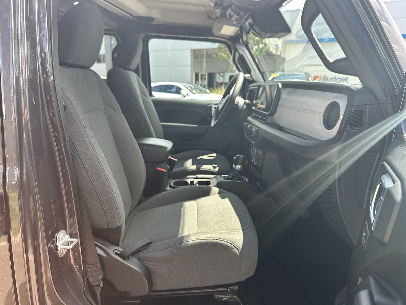 Thumbnail: 2024 Jeep Wrangler - 19