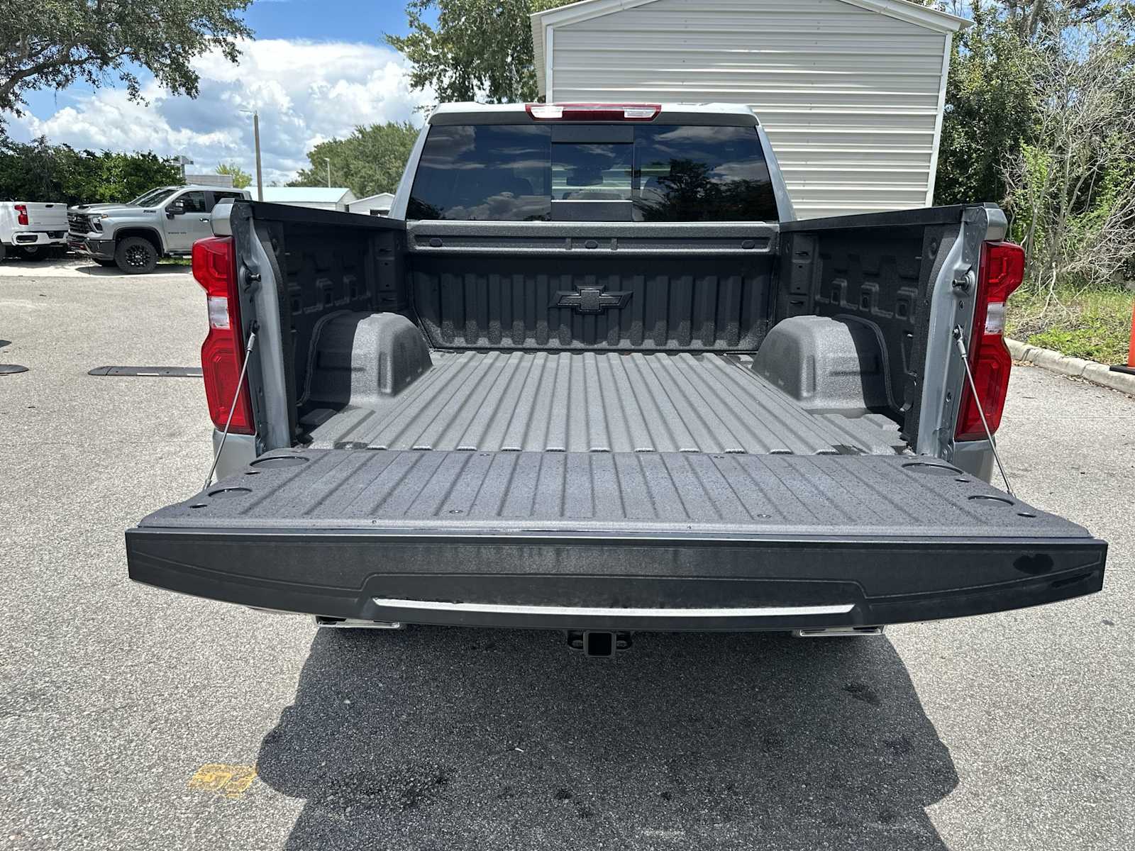 Thumbnail: 2026 Chevrolet Silverado 1500 - 25