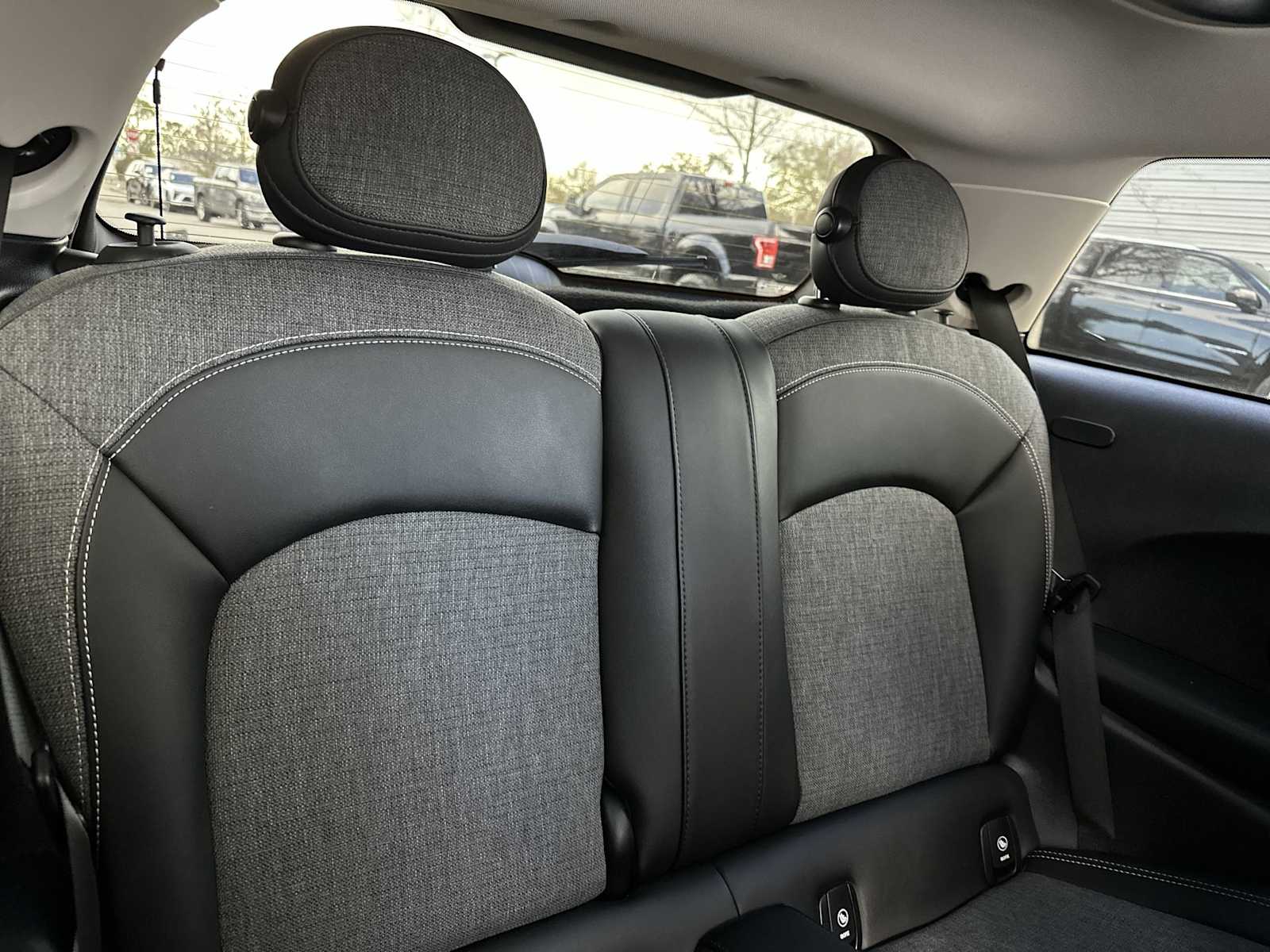 Thumbnail: 2024 MINI Cooper Hardtop - 18