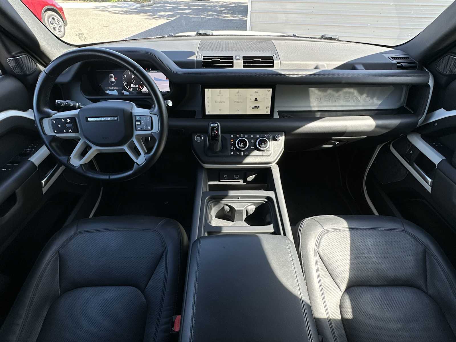 Thumbnail: 2024 Land Rover Defender - 14