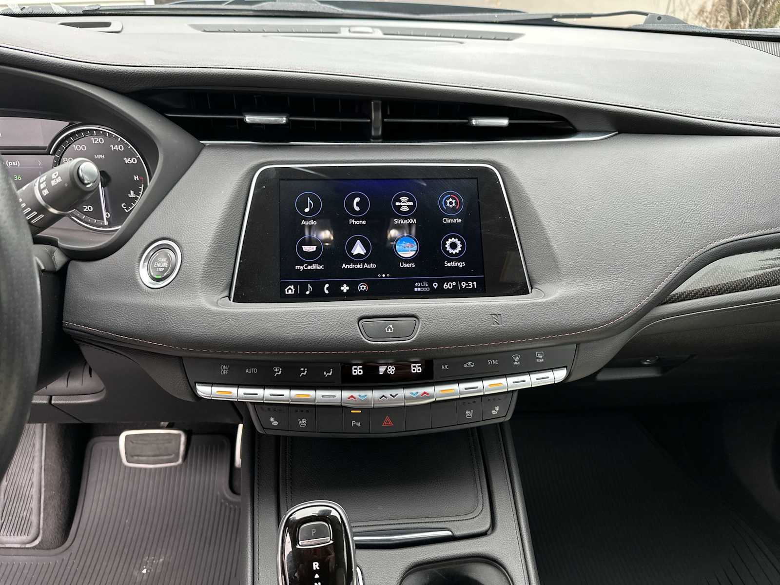 Thumbnail: 2021 Cadillac XT4 - 21