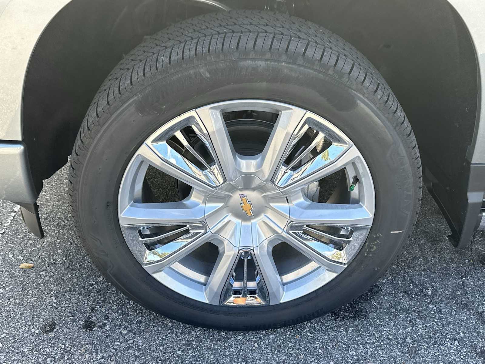 Thumbnail: 2026 Chevrolet Silverado 1500 - 12