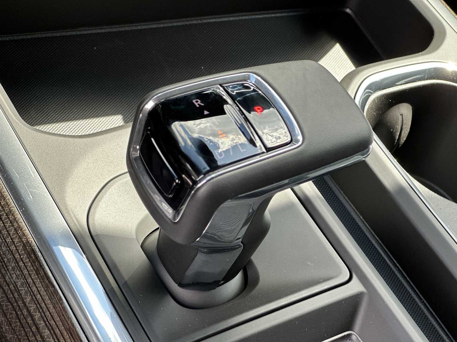 Thumbnail: 2026 Chevrolet Silverado 1500 - 23