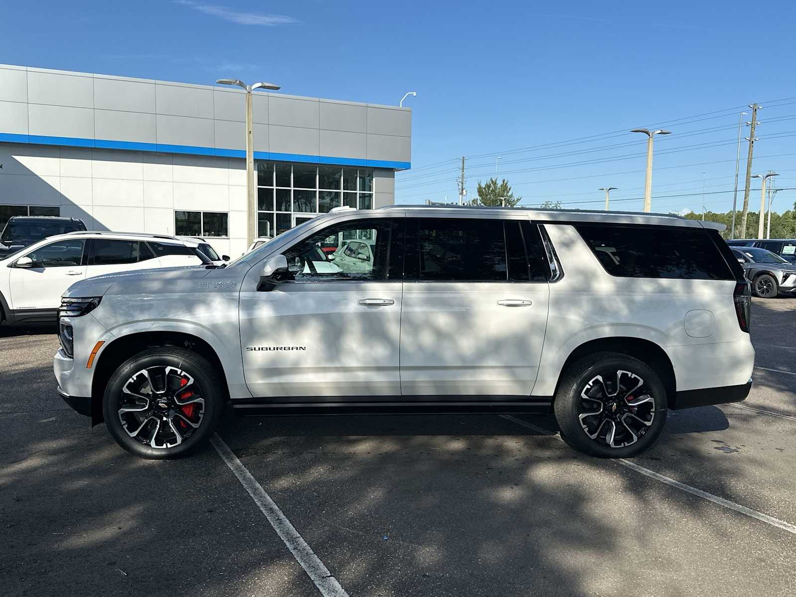 Thumbnail: 2025 Chevrolet Suburban - 3
