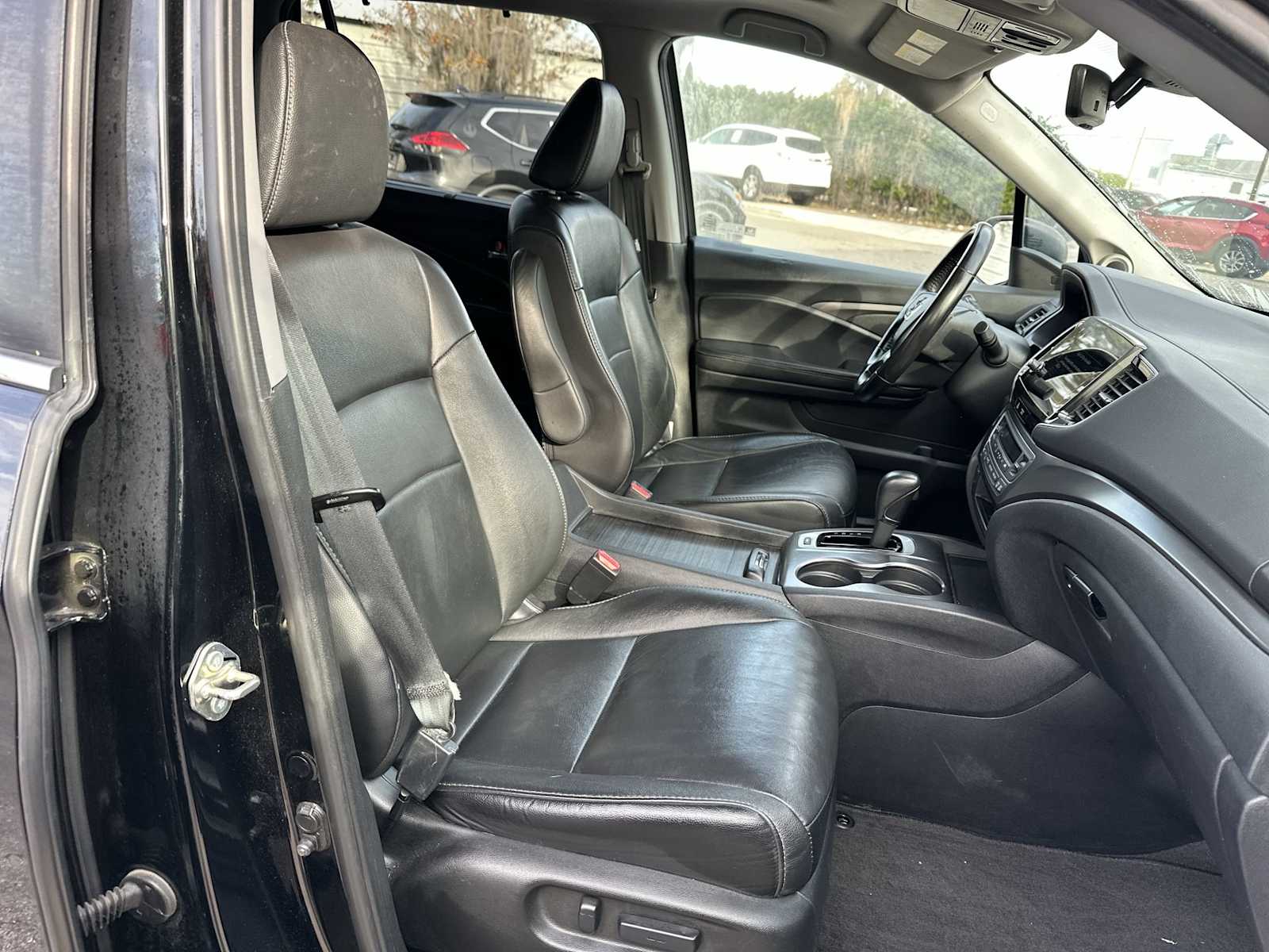 Thumbnail: 2020 Honda Pilot - 19