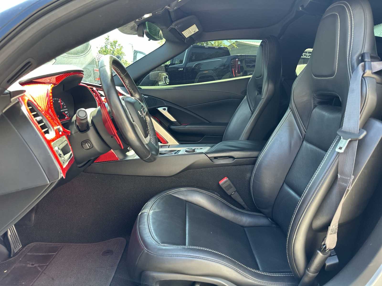 Thumbnail: 2014 Chevrolet Corvette - 15