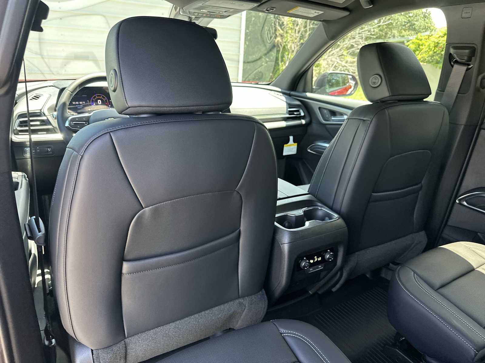 Thumbnail: 2026 Chevrolet Traverse - 16