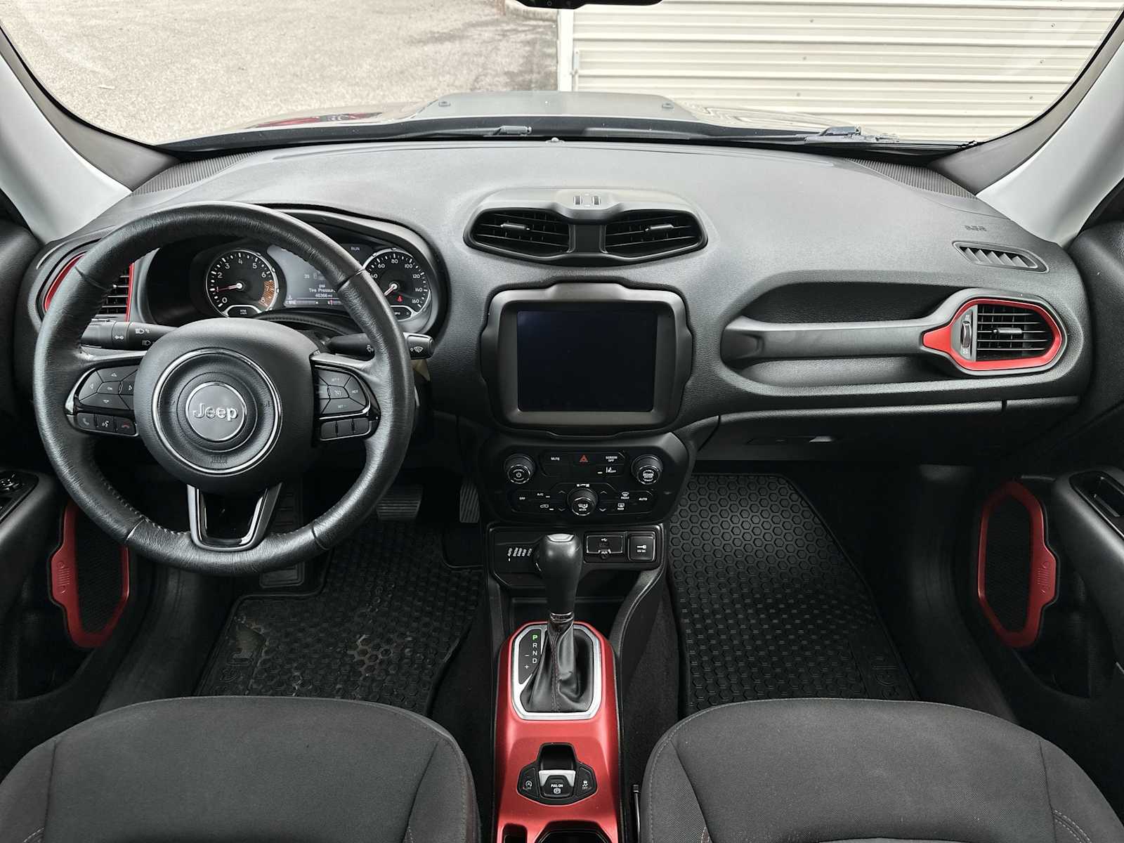 Thumbnail: 2022 Jeep Renegade - 14