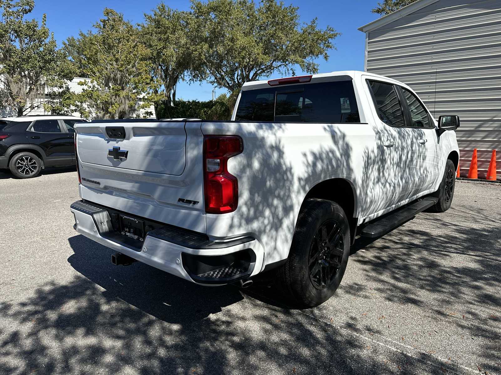 Thumbnail: 2026 Chevrolet Silverado 1500 - 6