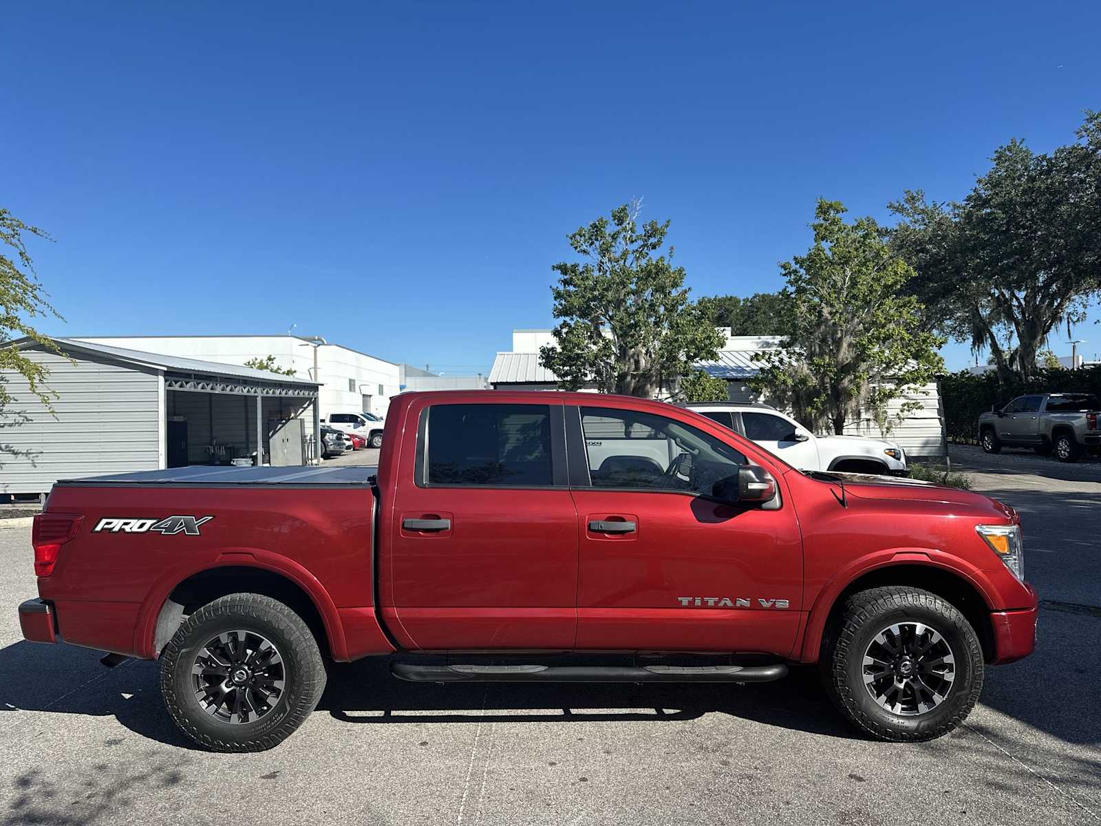 Thumbnail: 2019 Nissan Titan - 7