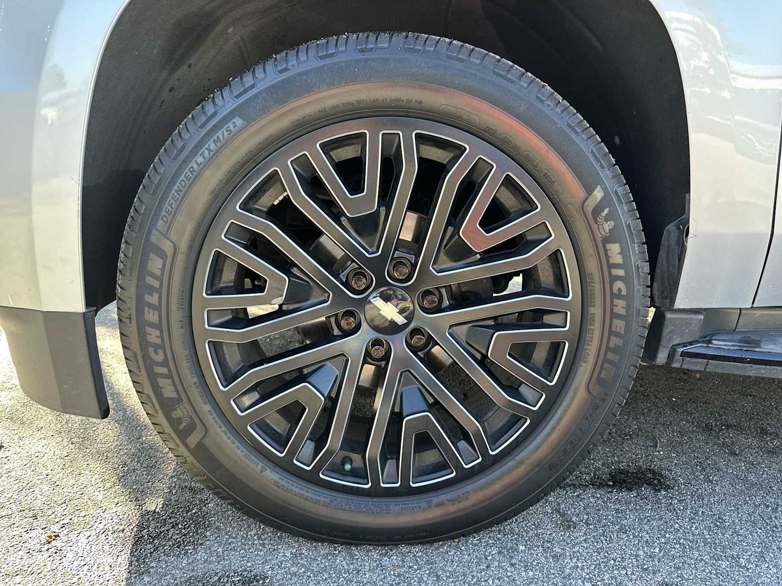 Thumbnail: 2020 Chevrolet Tahoe - 12