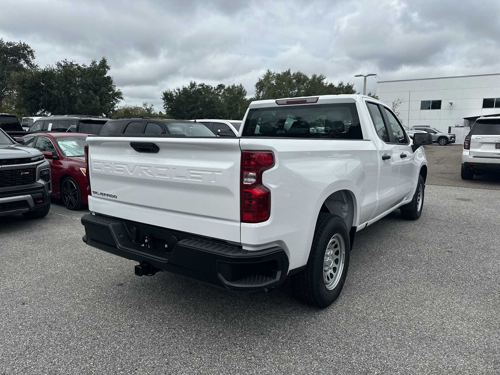 Thumbnail: 2026 Chevrolet Silverado 1500 - 6