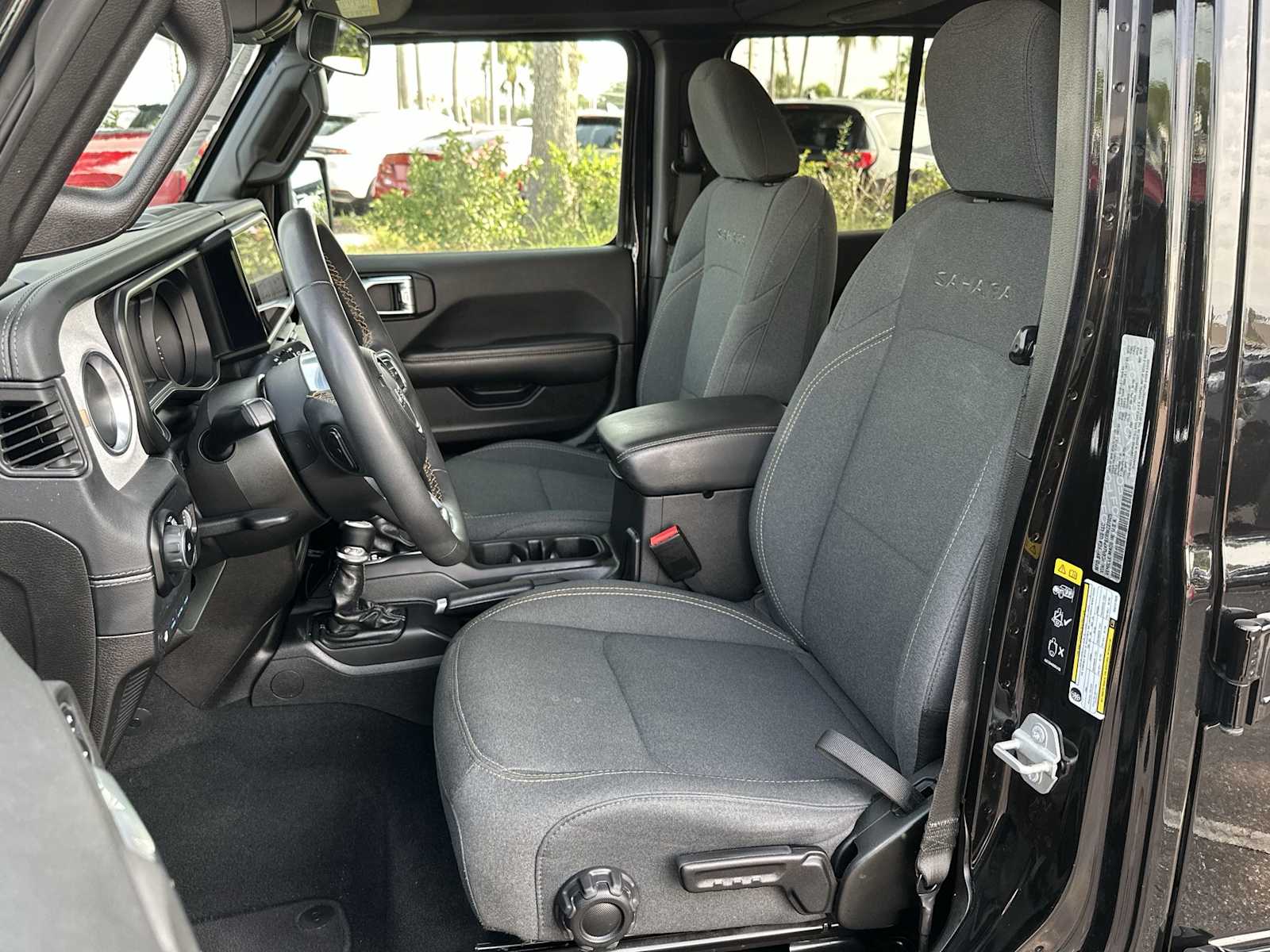 2024 Jeep Wrangler Sahara 15