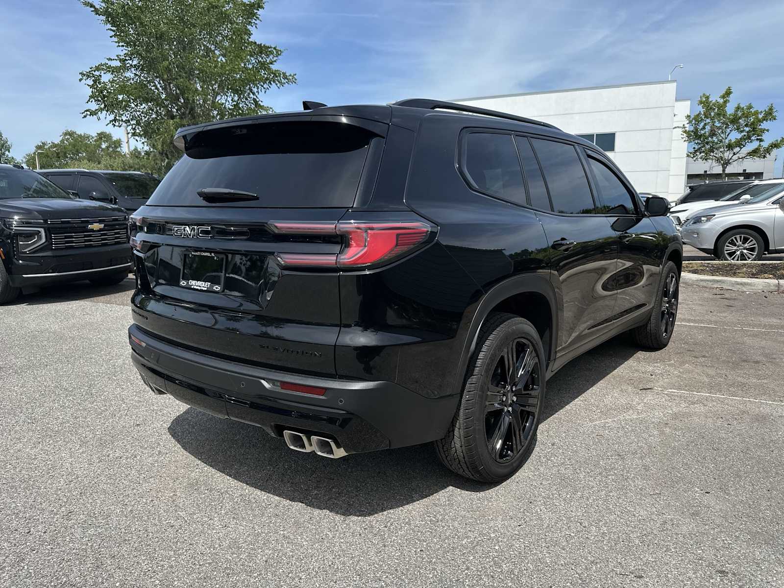 Thumbnail: 2026 GMC Acadia - 6