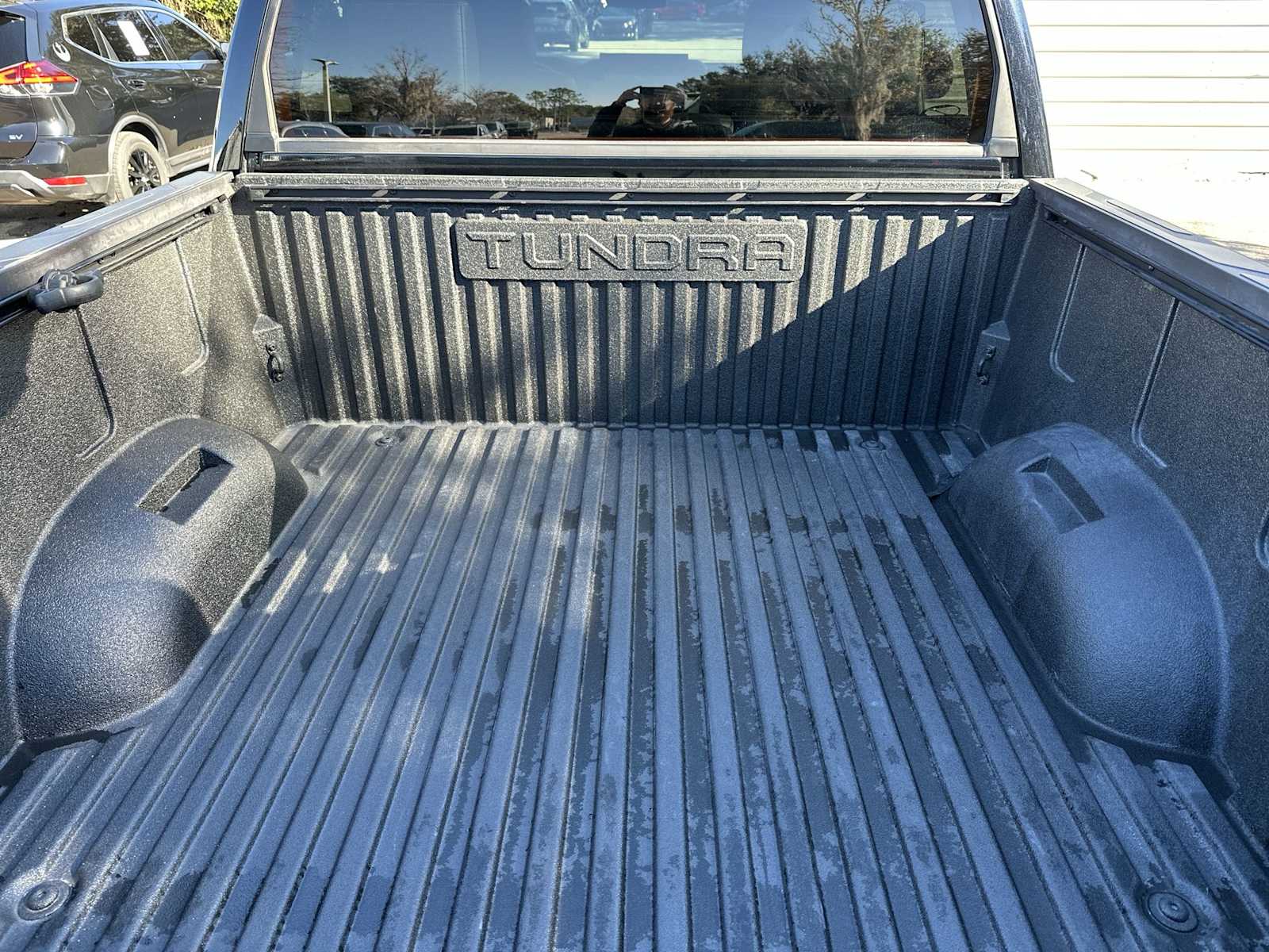 Thumbnail: 2024 Toyota Tundra - 25