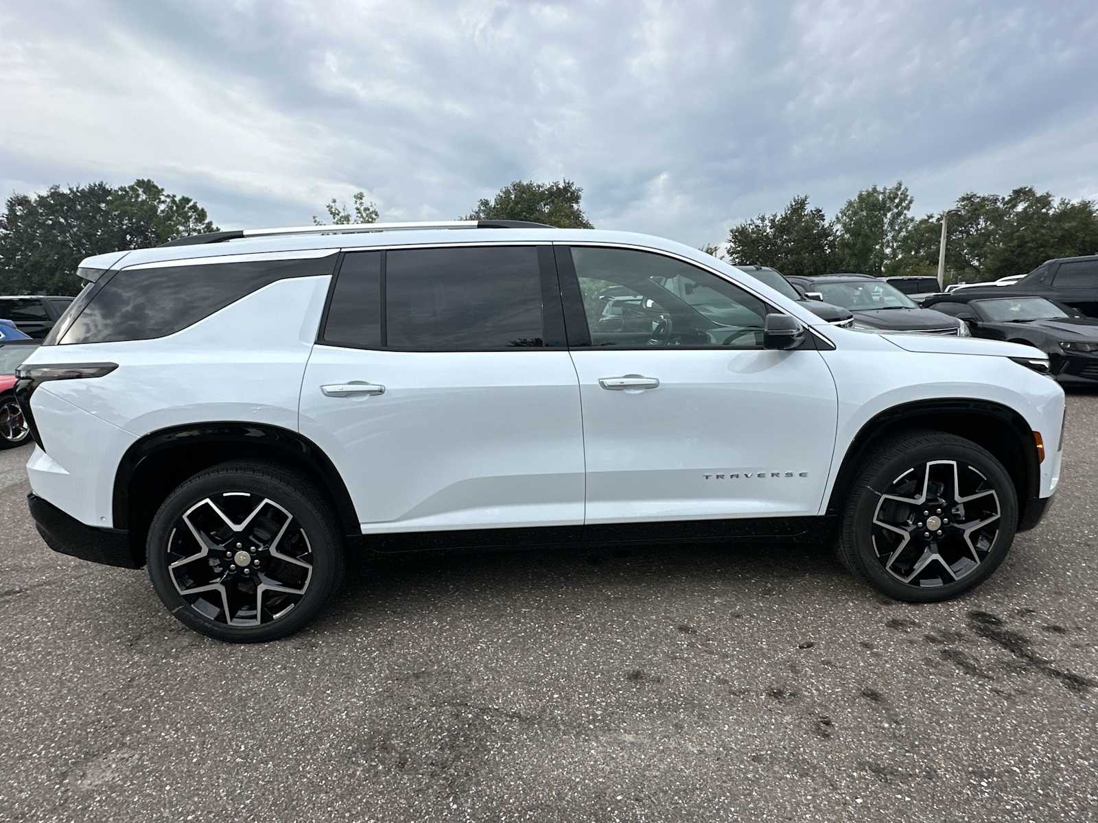 Thumbnail: 2026 Chevrolet Traverse - 7