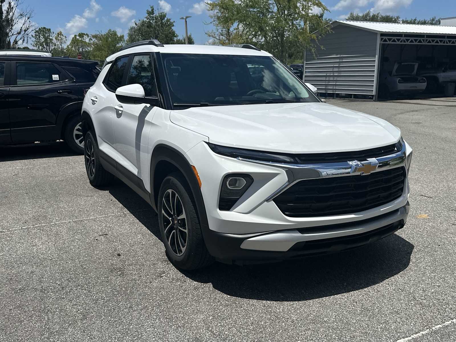 Thumbnail: 2026 Chevrolet TrailBlazer - 8