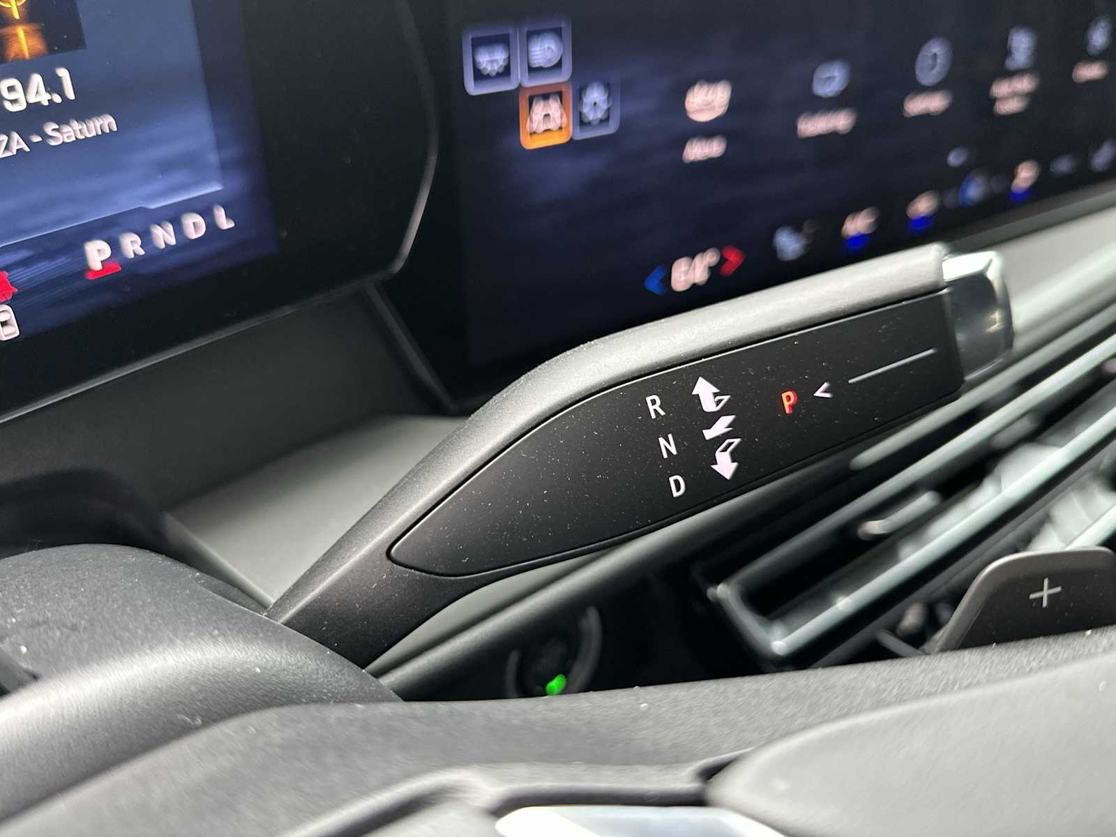 Thumbnail: 2025 Chevrolet Traverse - 23