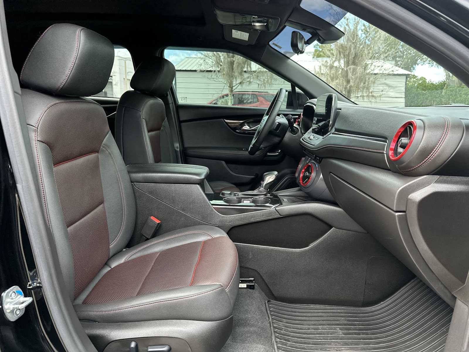 Thumbnail: 2025 Chevrolet Blazer - 20