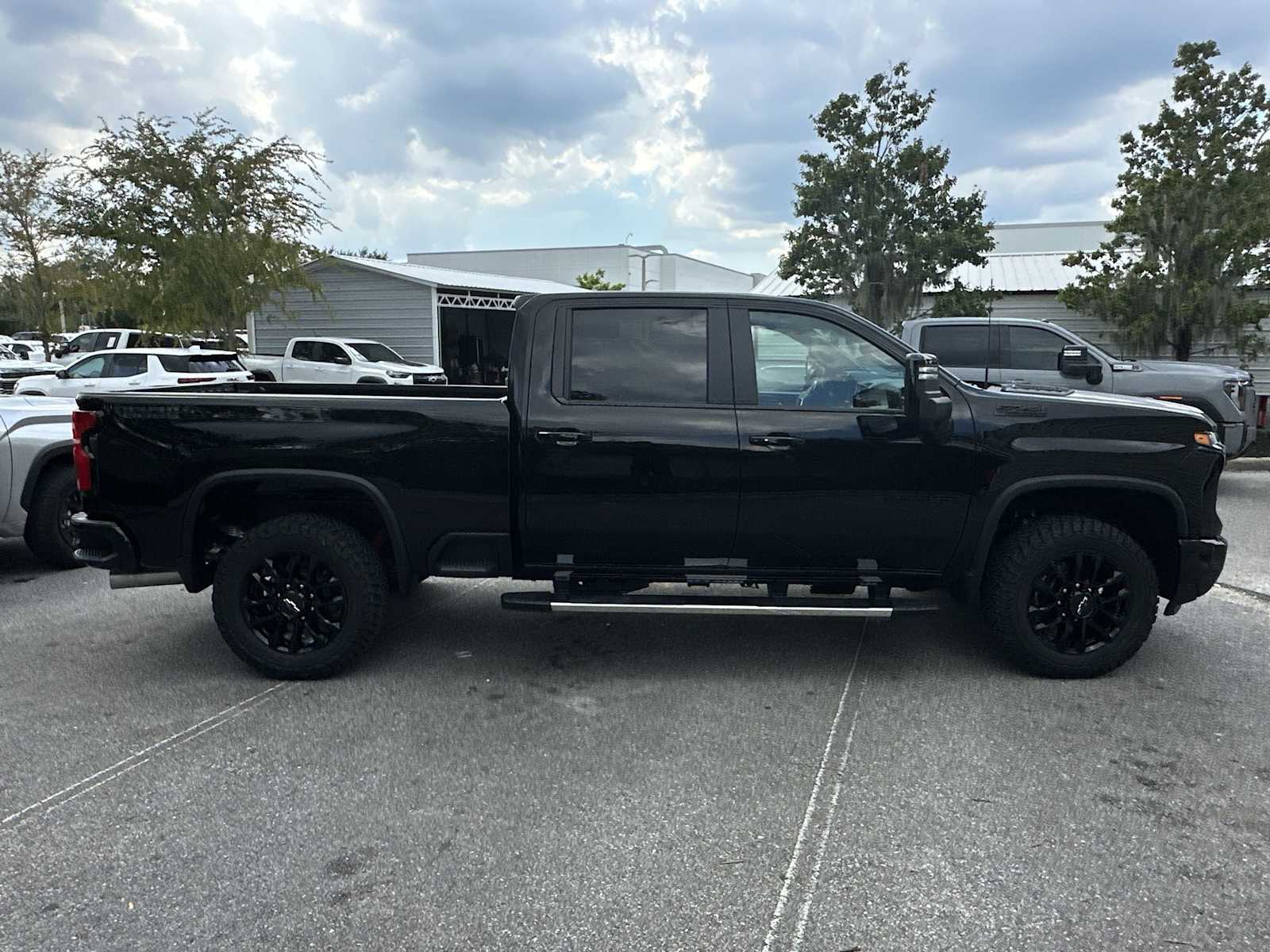 Thumbnail: 2025 Chevrolet Silverado 2500 - 7