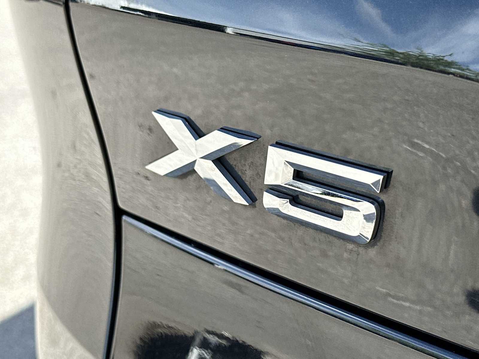 Thumbnail: 2025 BMW X5 - 11