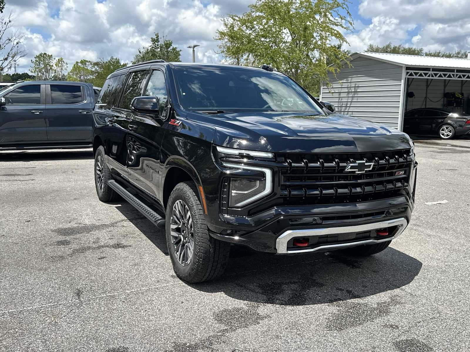 Thumbnail: 2026 Chevrolet Suburban - 8