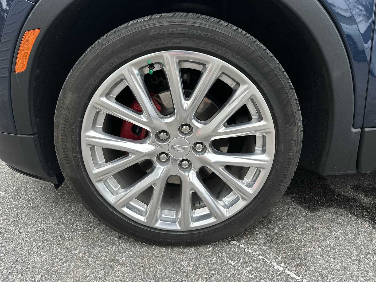 Thumbnail: 2021 Cadillac XT4 - 12