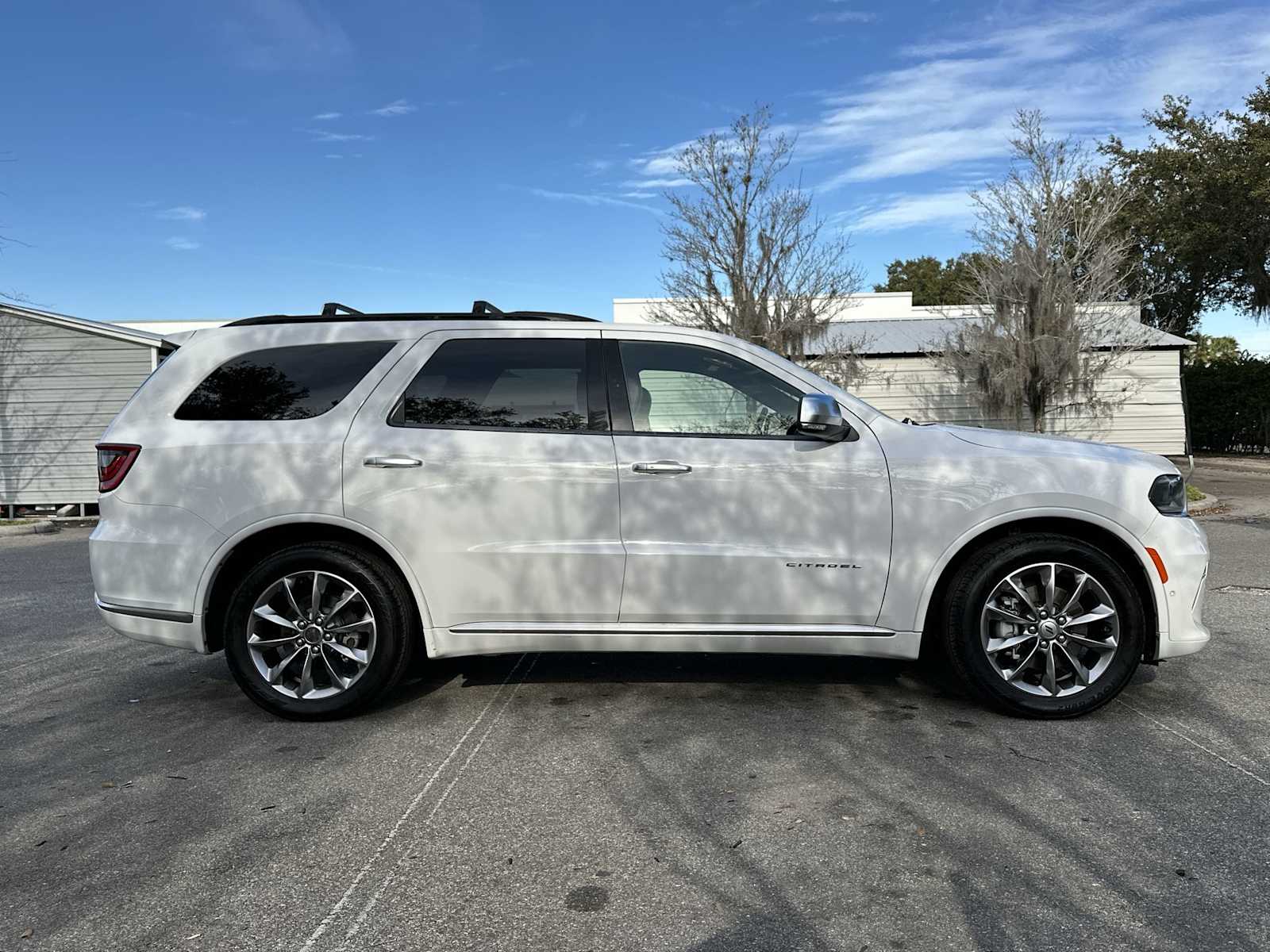 Thumbnail: 2022 Dodge Durango - 7