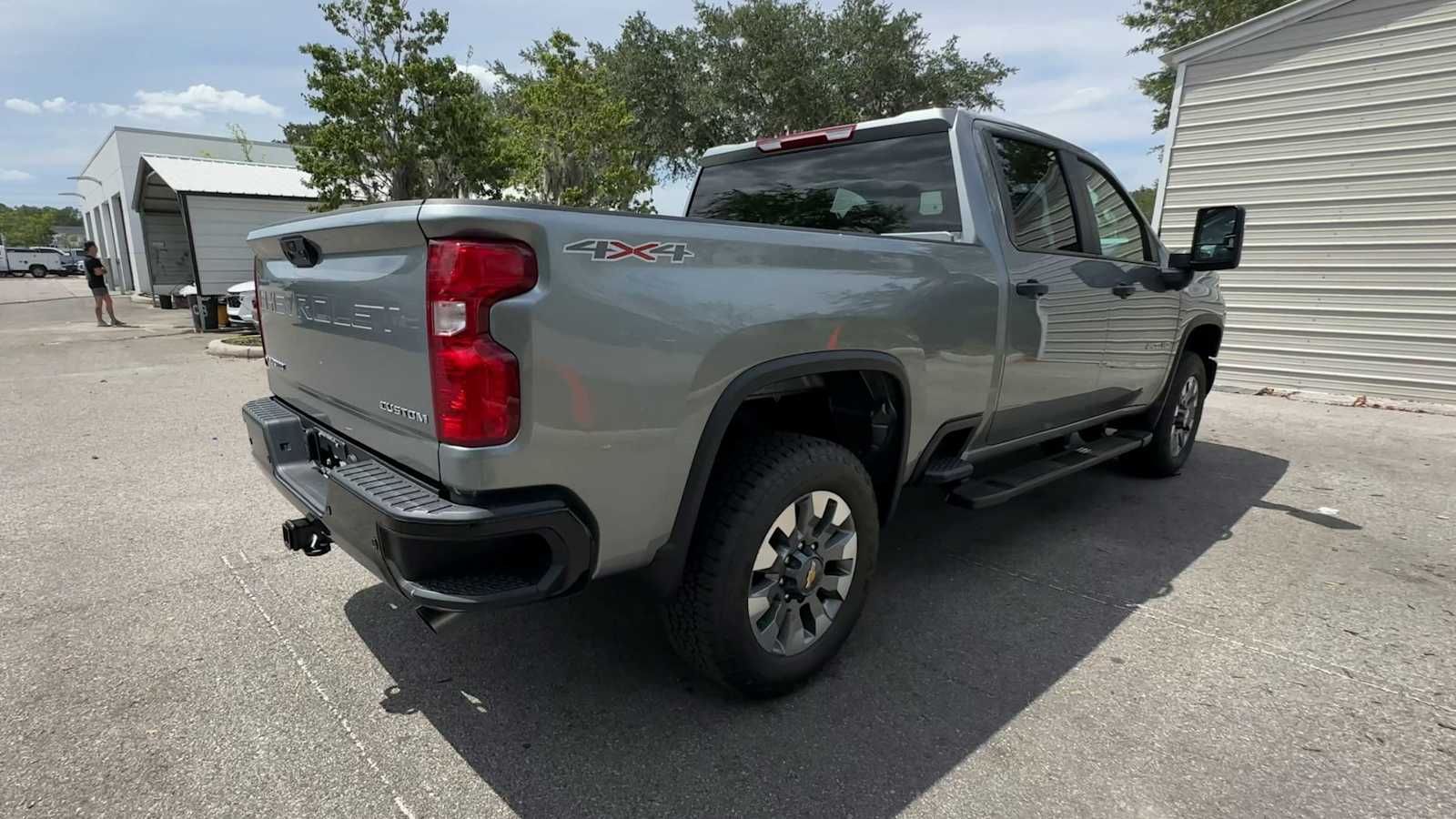 Thumbnail: 2026 Chevrolet Silverado 2500 - 8