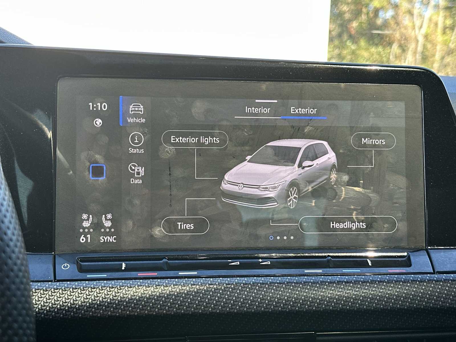 Thumbnail: 2023 Volkswagen Golf - 23