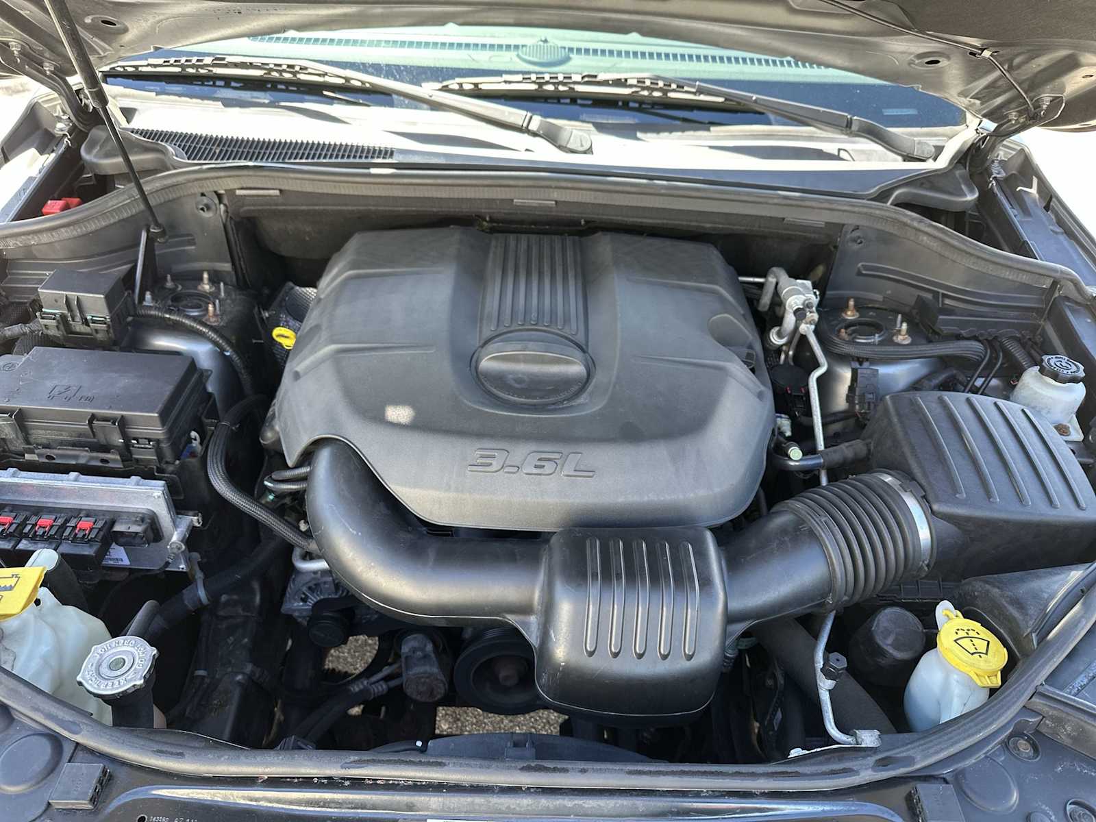 Thumbnail: 2011 Jeep Grand Cherokee - 13