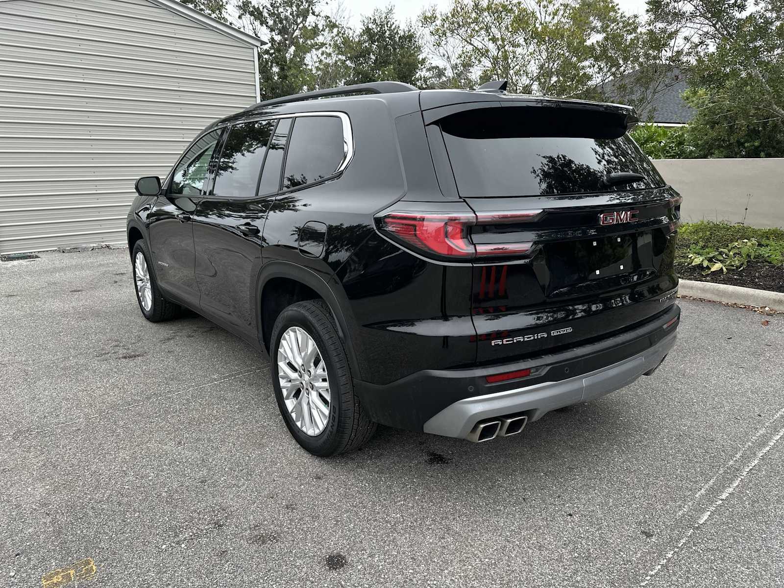 Thumbnail: 2024 GMC Acadia - 4