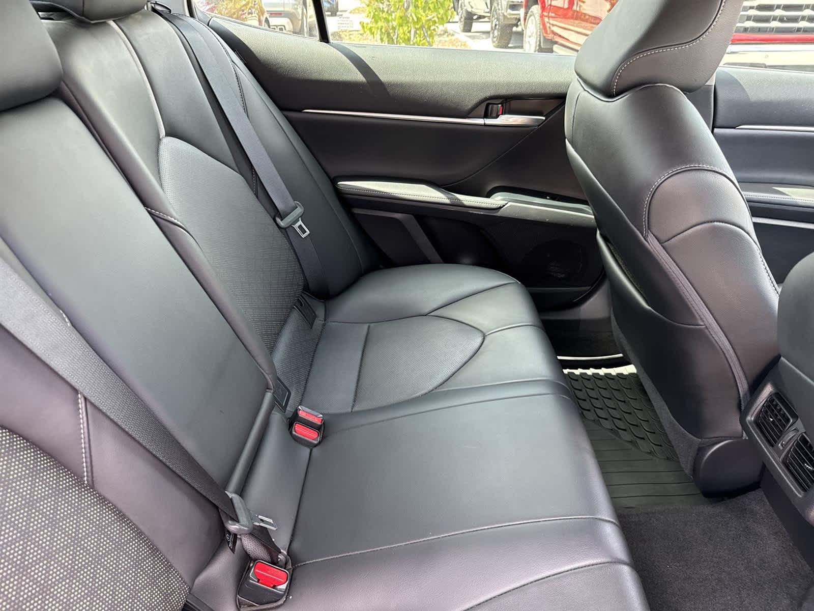 2020 Toyota Camry XSE 16
