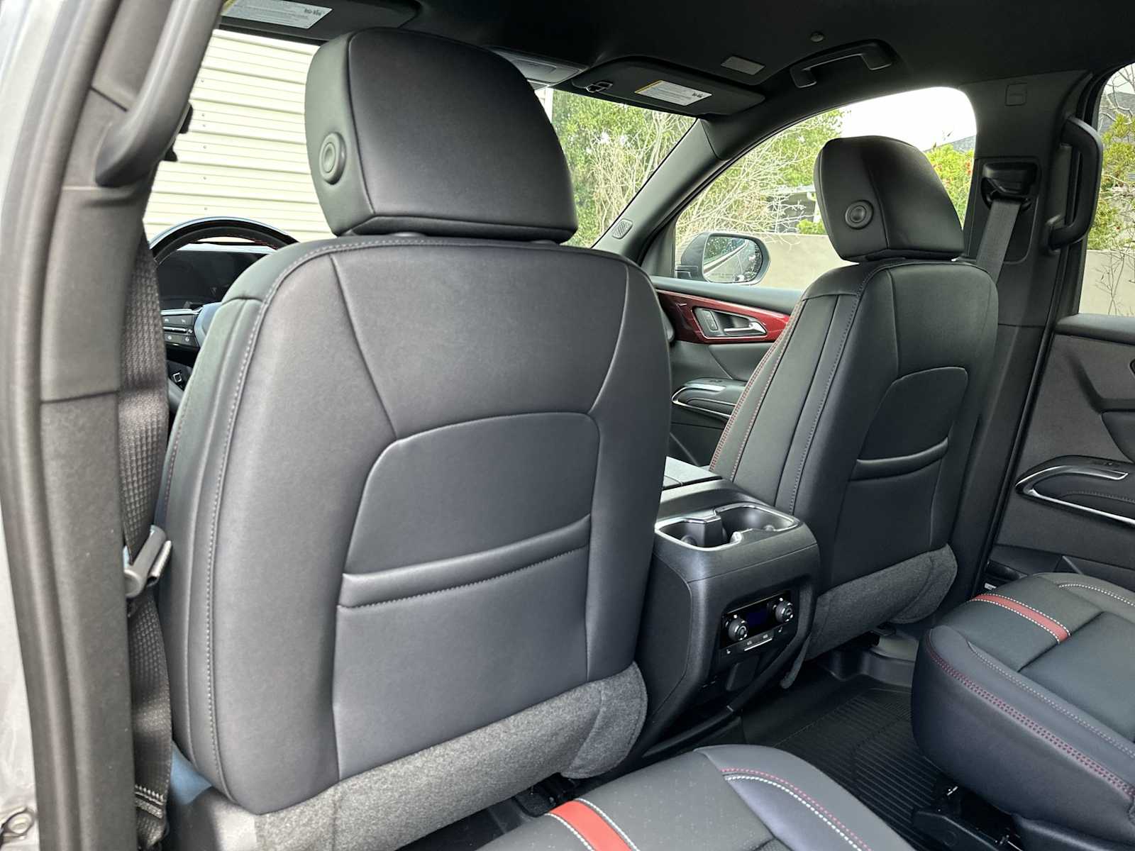 Thumbnail: 2026 Chevrolet Traverse - 16