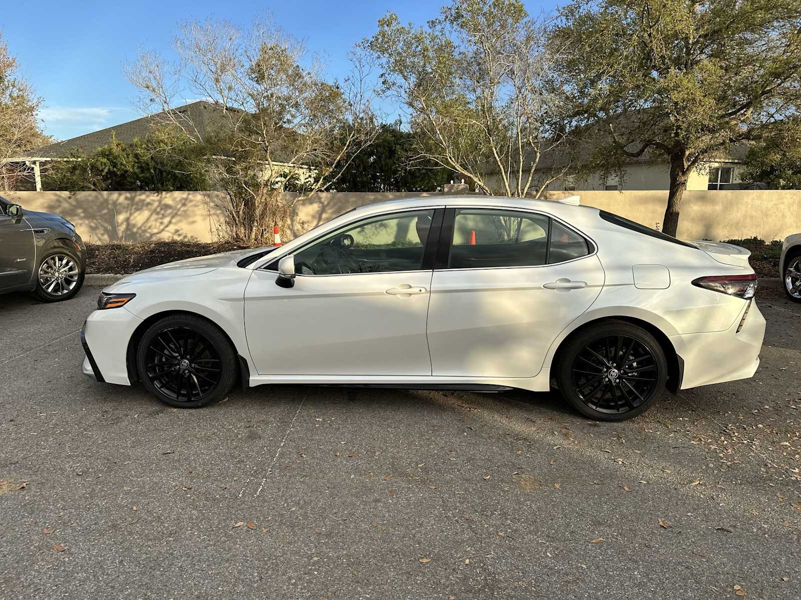 Thumbnail: 2021 Toyota Camry - 3