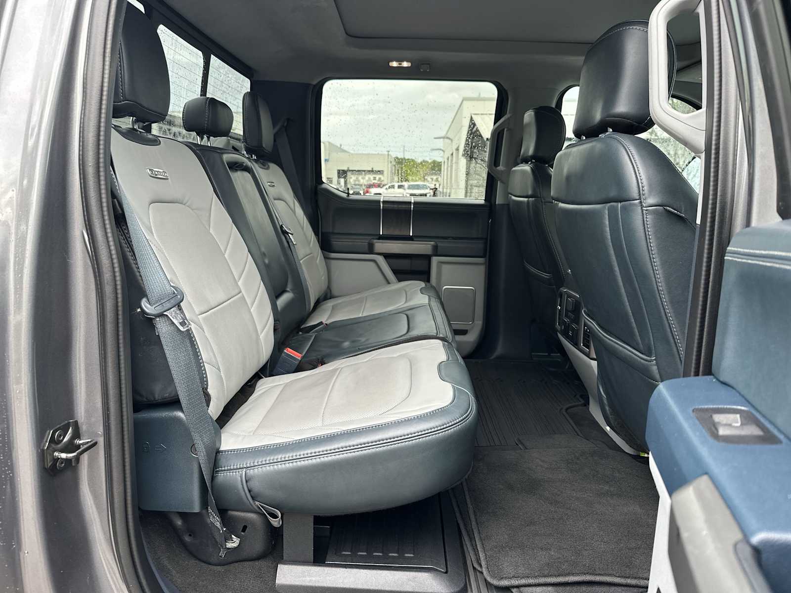 Thumbnail: 2022 Ford F-450 - 19